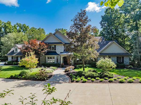 7 Acres of Land with Home for Sale in Fort Wayne, Indiana