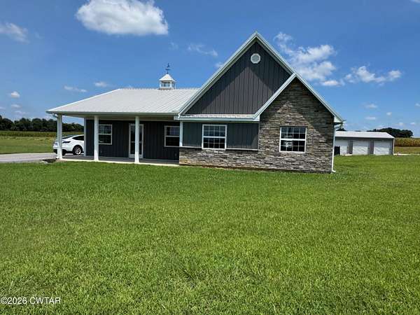 5 Acres of Improved Commercial Land for Lease in Union City, Tennessee