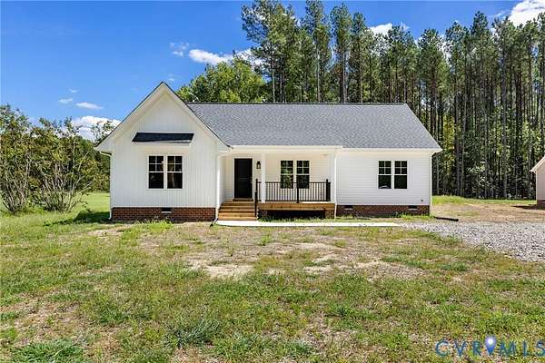 2.65 Acres of Land with Home for Sale in Dinwiddie, Virginia