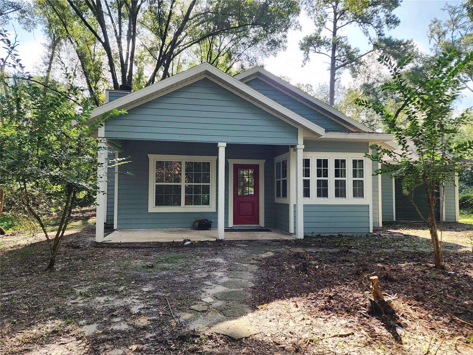 5 Acres of Land with Home for Sale in Trenton, Florida