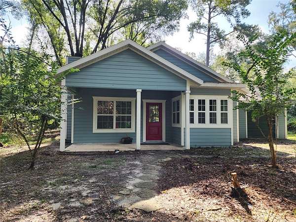 5 Acres of Land with Home for Sale in Trenton, Florida
