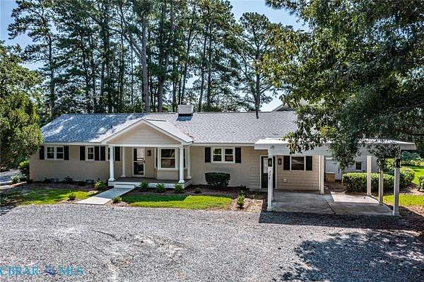 2.17 Acres of Land with Home for Sale in White Stone, Virginia