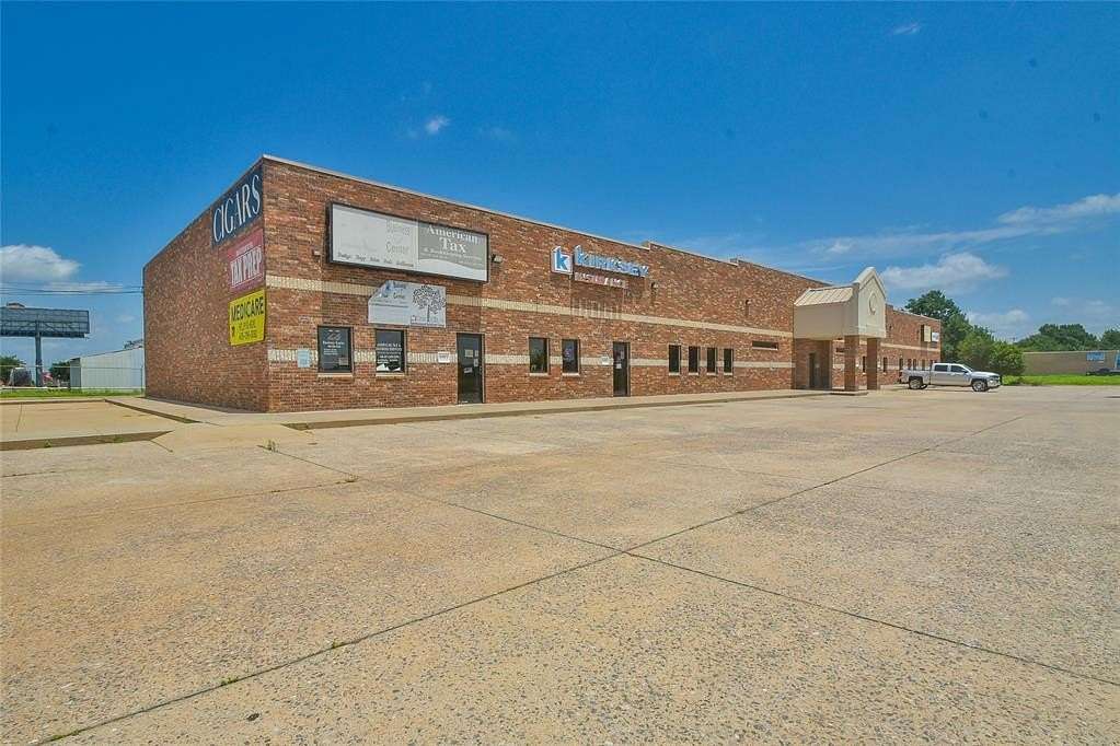 1.65 Acres of Improved Commercial Land for Sale in Oklahoma City, Oklahoma