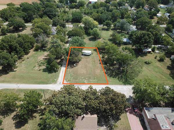 Residential Land for Auction in Howard, Kansas