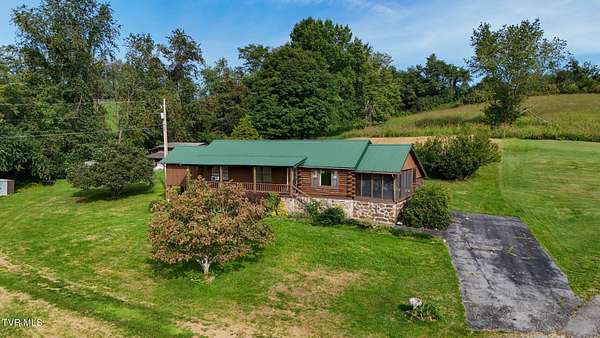 3.15 Acres of Land with Home for Sale in Abingdon, Virginia