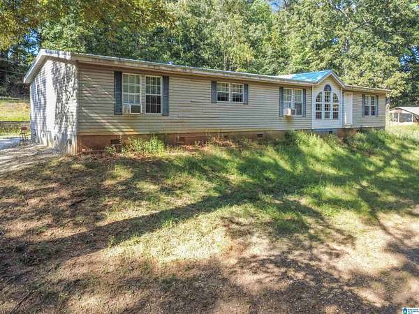 1.9 Acres of Land with Home for Sale in Sylacauga, Alabama