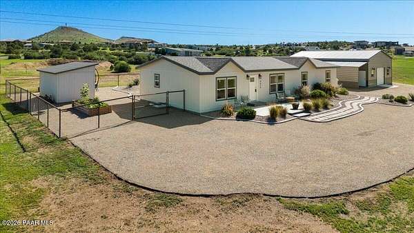 2.29 Acres of Land with Home for Sale in Prescott, Arizona