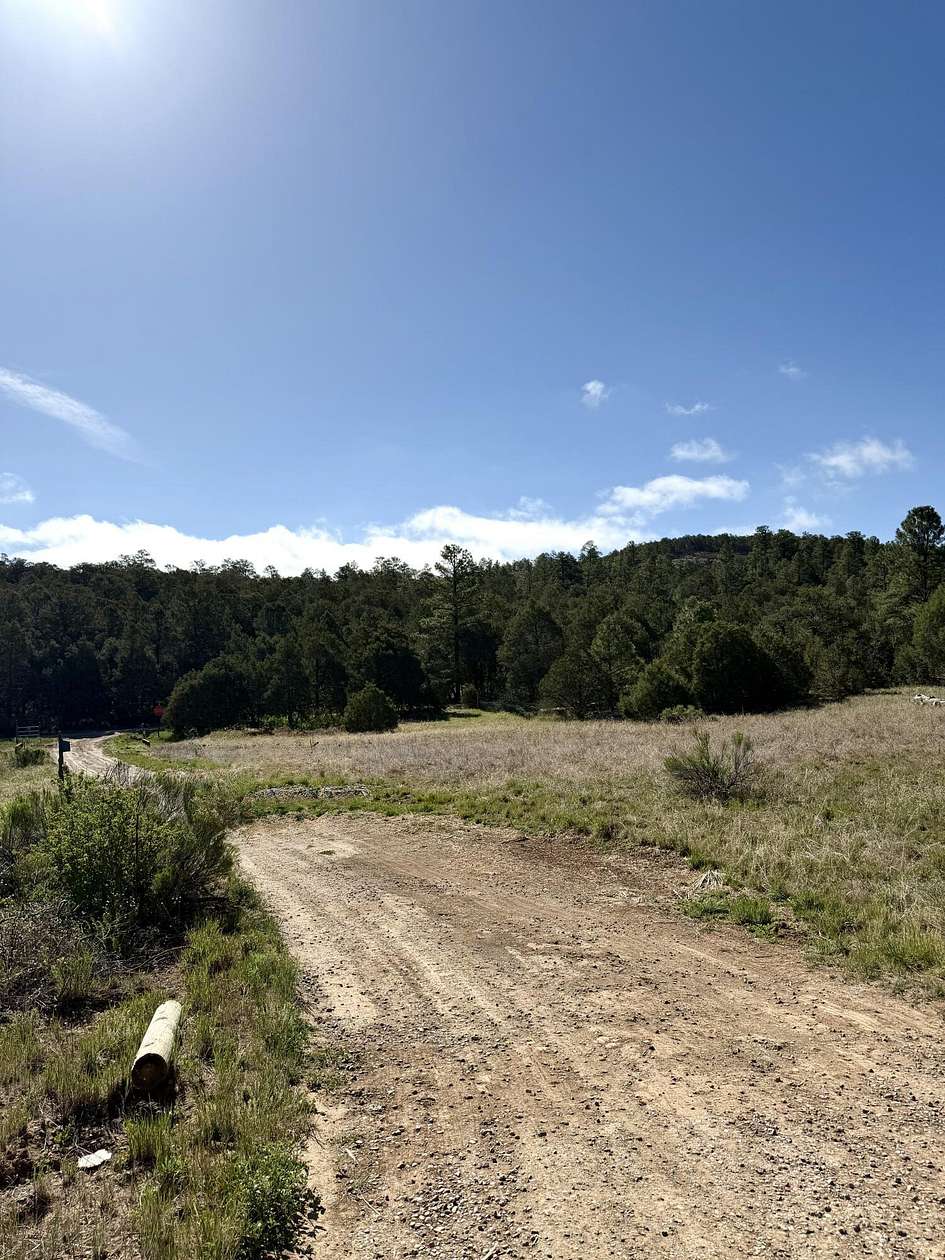 3 Acres of Residential Land for Sale in Tijeras, New Mexico