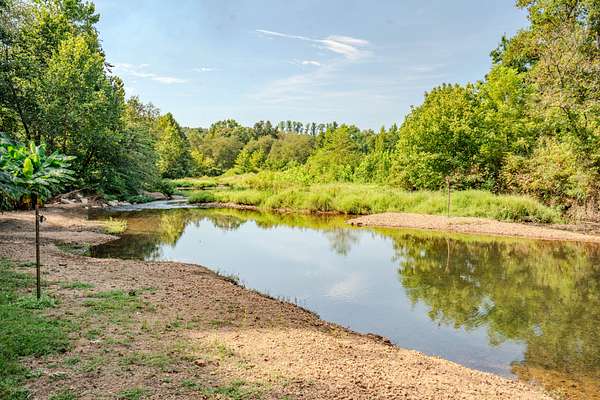 190 Acres of Land for Sale in Iron City, Tennessee