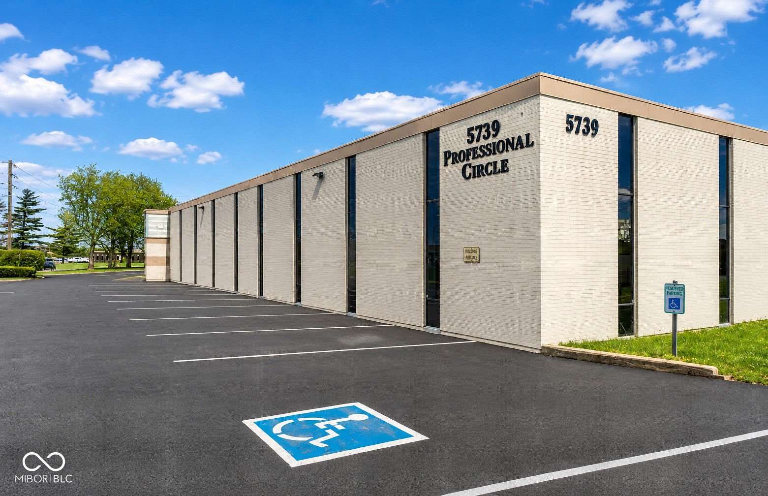 3.5 Acres of Commercial Land for Lease in Indianapolis, Indiana