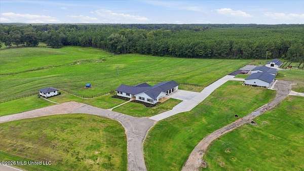 28 Acres of Agricultural Land with Home for Sale in Bogue Chitto, Mississippi