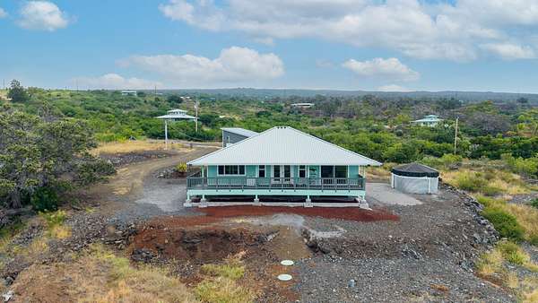 3 Acres of Land with Home for Sale in Hawaiian Ocean View, Hawaii
