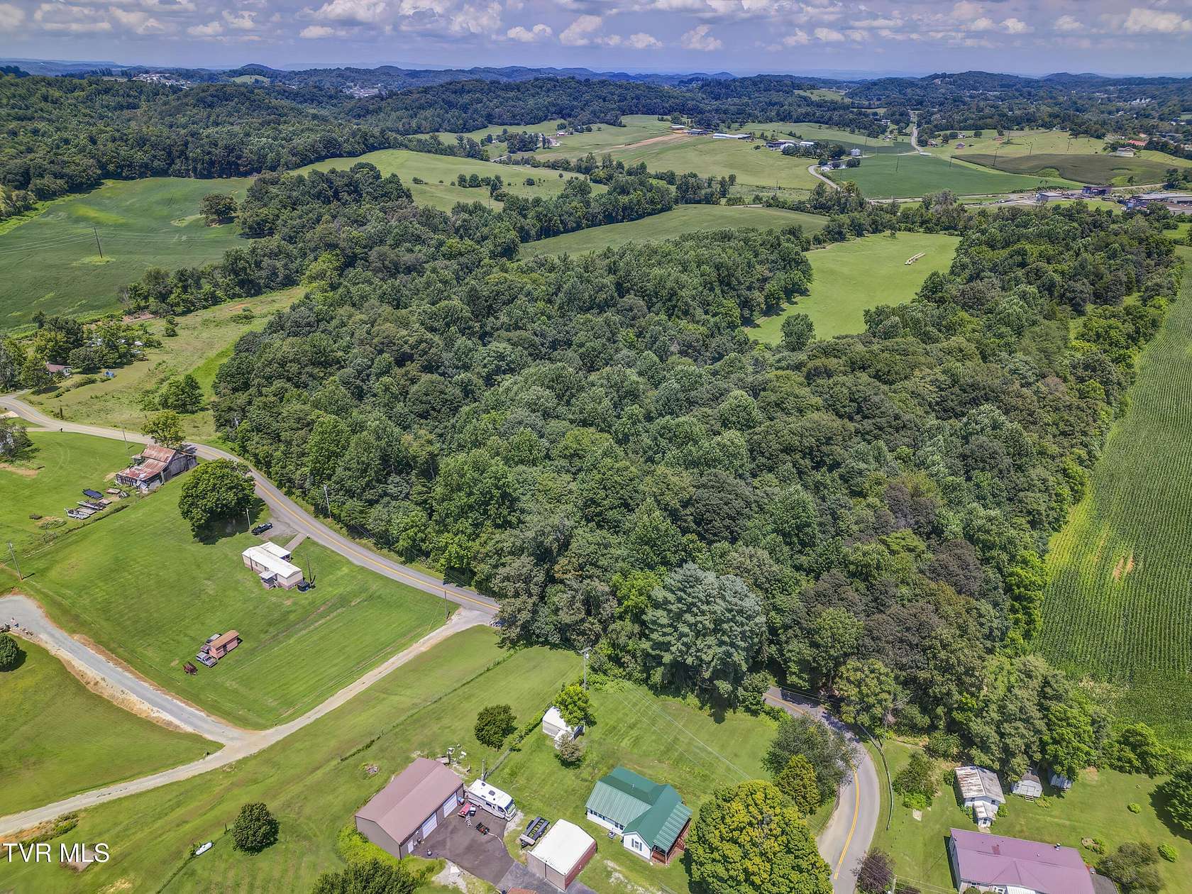 10 Acres of Land for Sale in Jonesborough, Tennessee