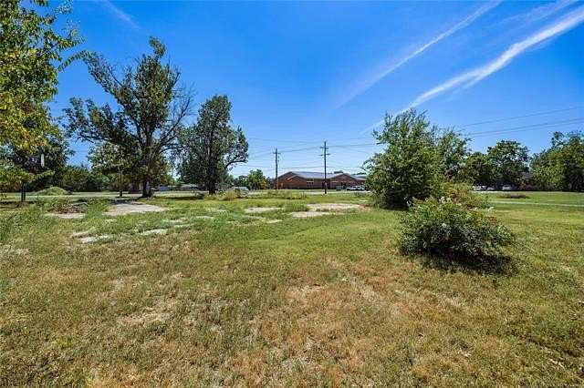 0.32 Acres of Land for Sale in Hugo, Oklahoma