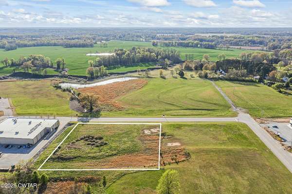 2.35 Acres of Commercial Land for Sale in Medina, Tennessee