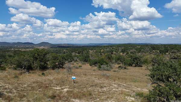 10 Acres of Recreational & Residential Land for Sale in Pipe Creek, Texas