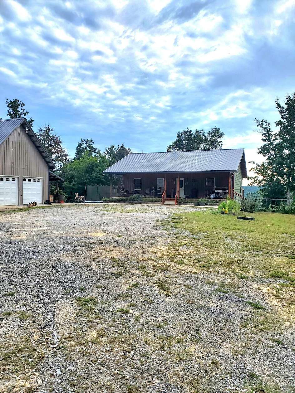 28.4 Acres of Land with Home for Sale in Dunlap, Tennessee