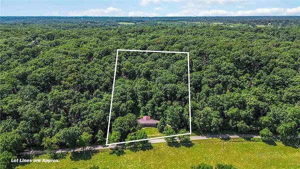 4 Acres of Land with Home for Sale in Bentonville, Arkansas
