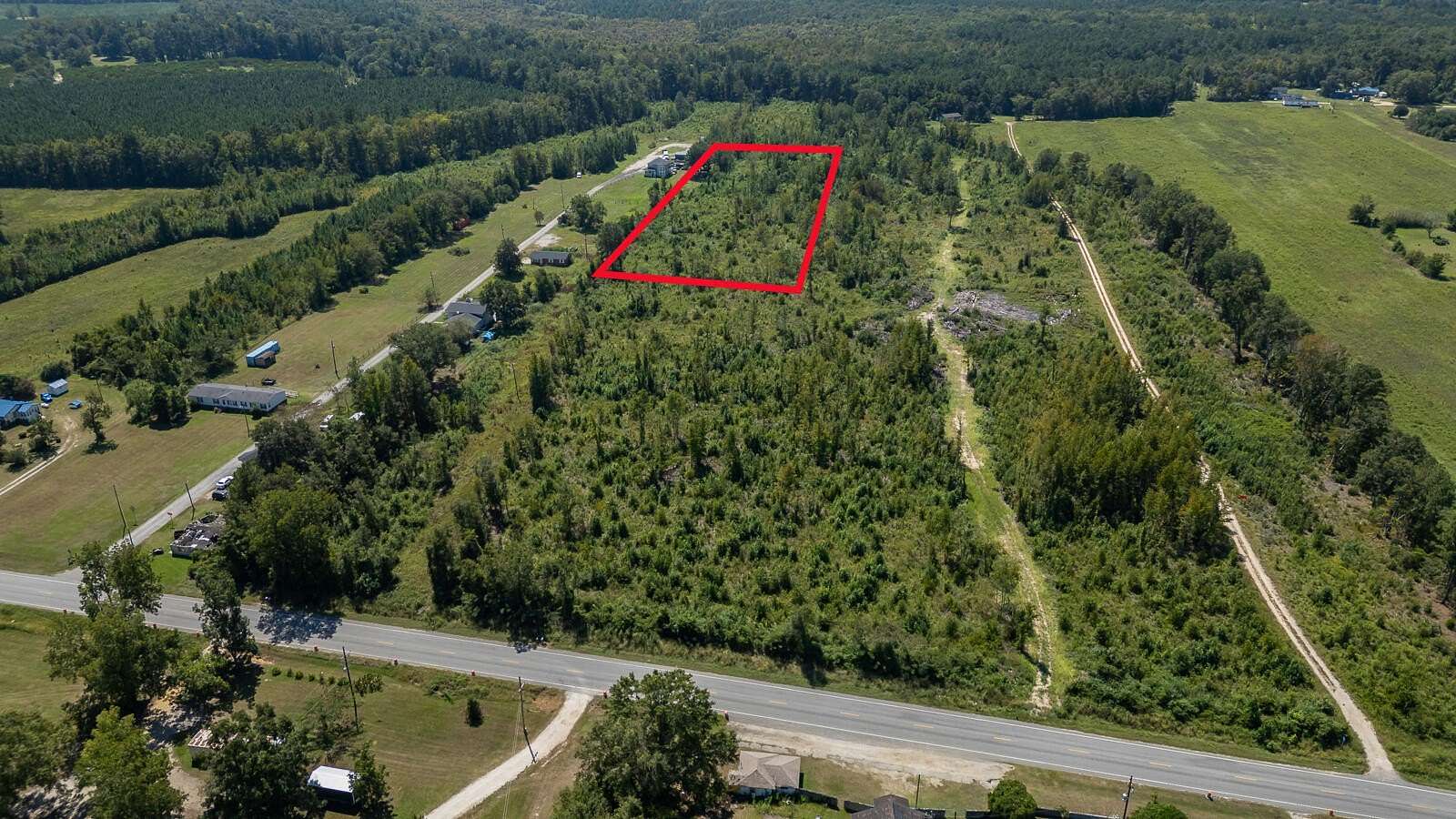 1 Acre of Residential Land for Sale in Cross, South Carolina