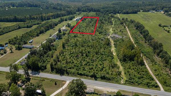 1 Acre of Residential Land for Sale in Cross, South Carolina