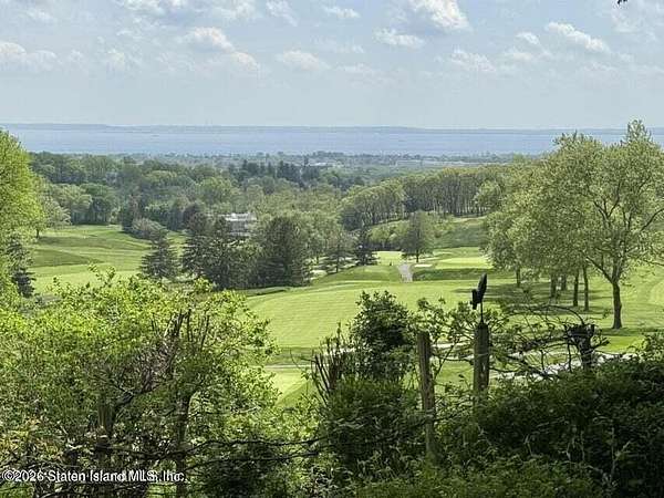 0.51 Acres of Residential Land for Sale in Staten Island, New York