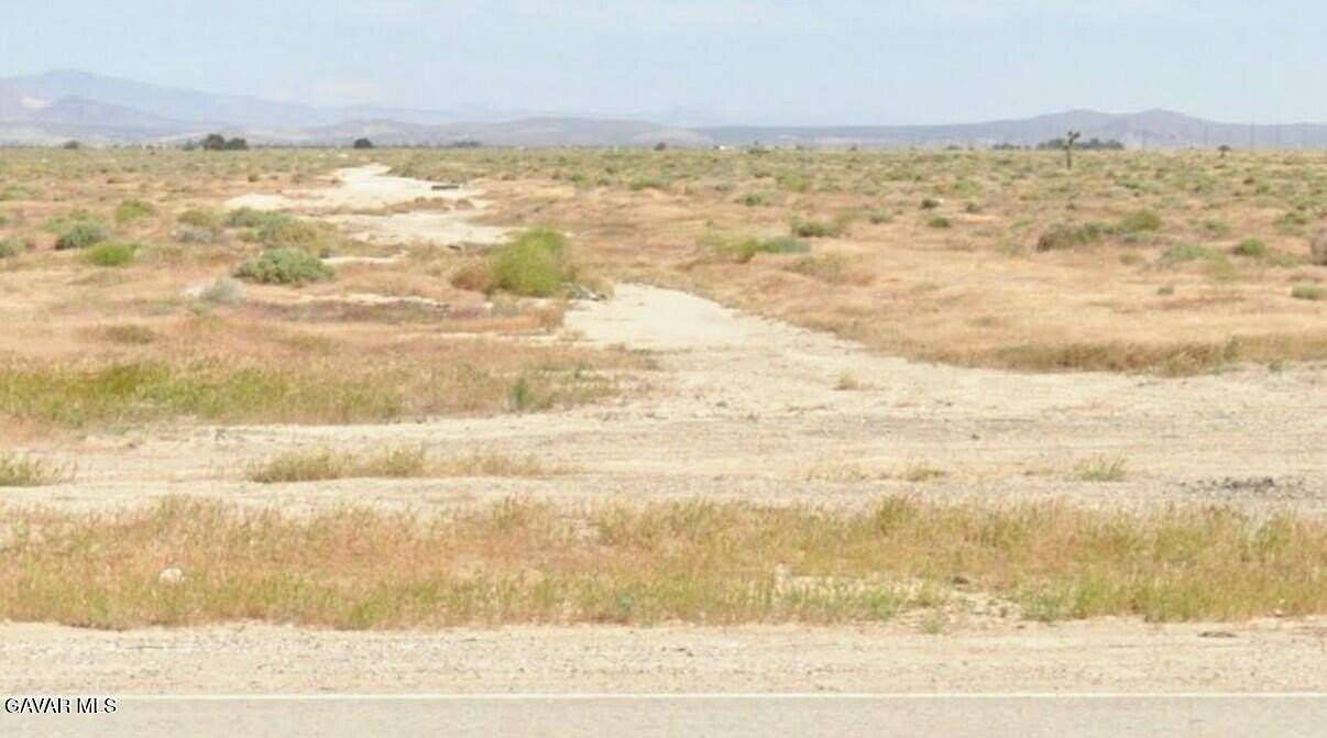 2.55 Acres of Commercial Land for Sale in Lancaster, California