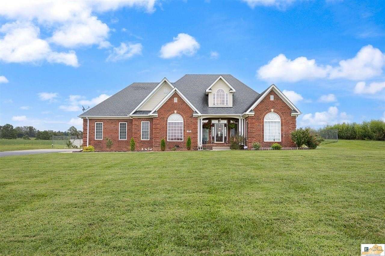 8.45 Acres of Land with Home for Sale in Hodgenville, Kentucky