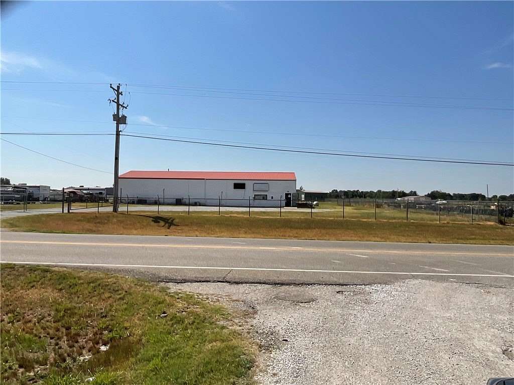 2.5 Acres of Improved Commercial Land for Sale in Grove, Oklahoma