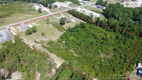 7 Acres of Improved Commercial Land for Sale in Laurinburg, North Carolina