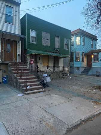 0.06 Acres of Residential Land for Sale in Jersey City, New Jersey