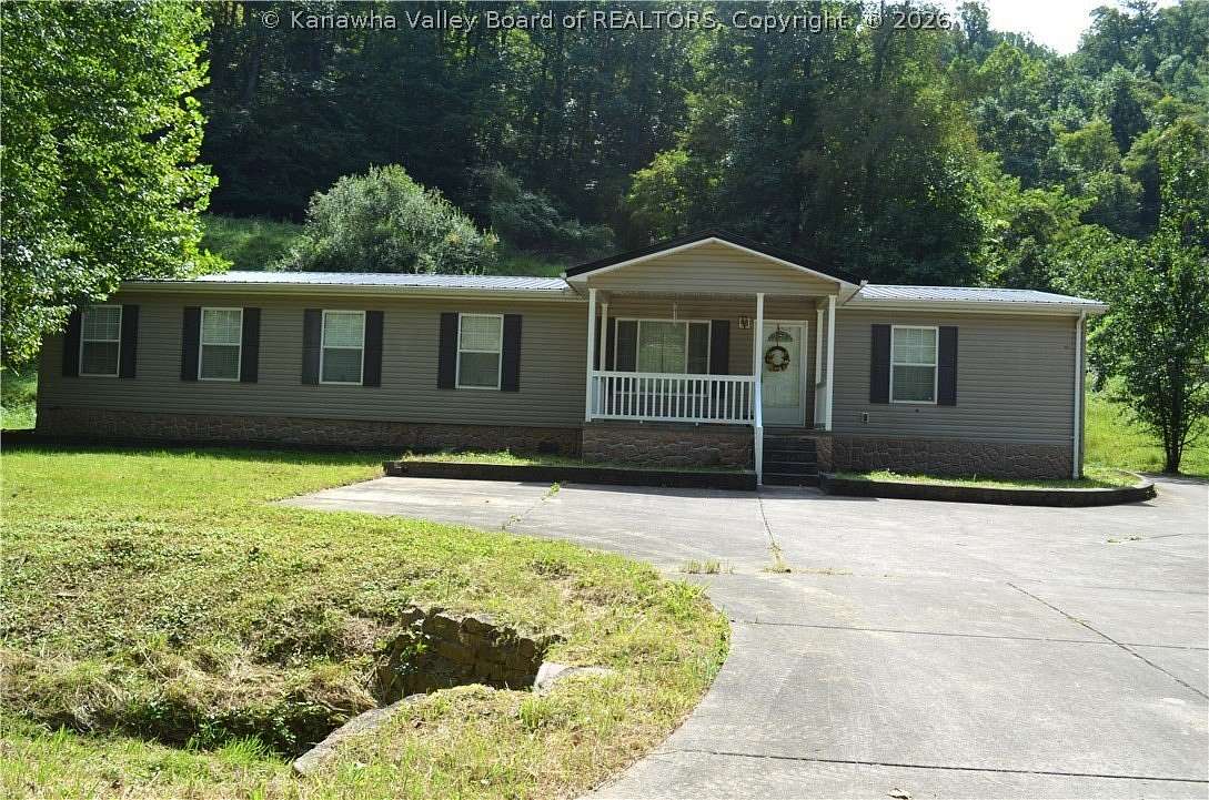 24 Acres of Recreational Land with Home for Sale in Charleston, West Virginia