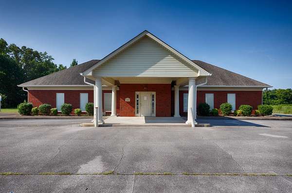 1.53 Acres of Improved Commercial Land for Sale in Ardmore, Tennessee
