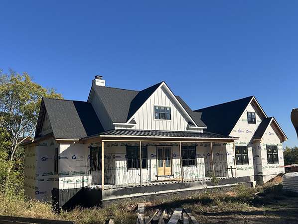 5 Acres of Land with Home for Sale in Columbia, Tennessee