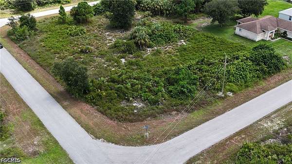 0.26 Acres of Residential Land for Sale in Lehigh Acres, Florida