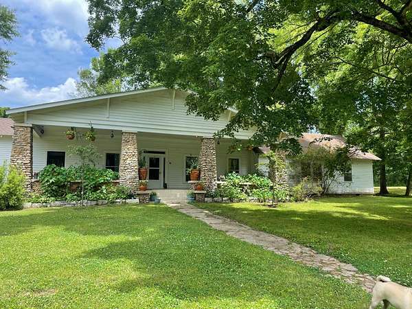 130 Acres of Recreational Land with Home for Sale in South Pittsburg, Tennessee