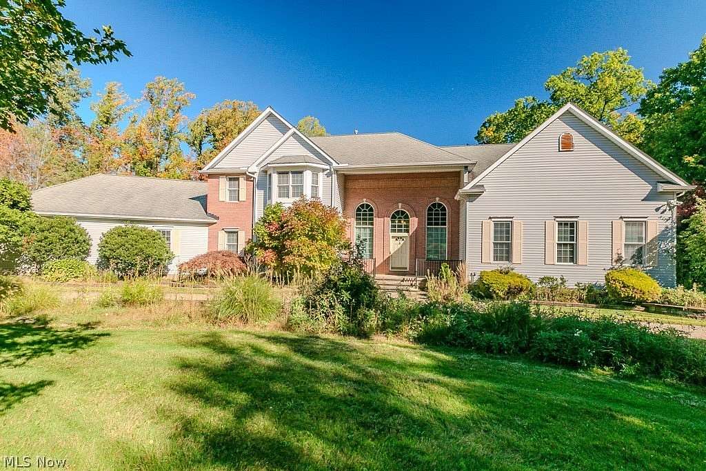 2 Acres of Land with Home for Sale in Concord Township, Ohio