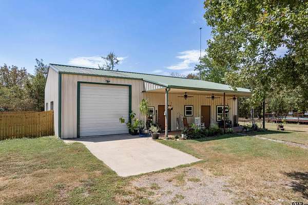 45.9 Acres of Recreational Land with Home for Sale in Mount Vernon, Texas