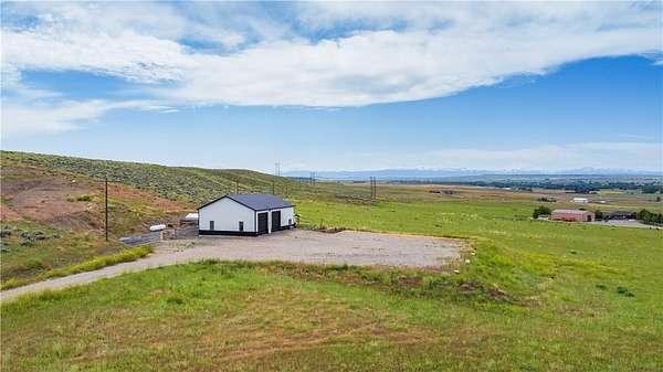 20 Acres of Agricultural Land with Home for Sale in Laurel, Montana