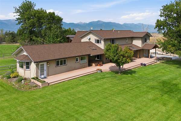 9.73 Acres of Land with Home for Sale in Corvallis, Montana
