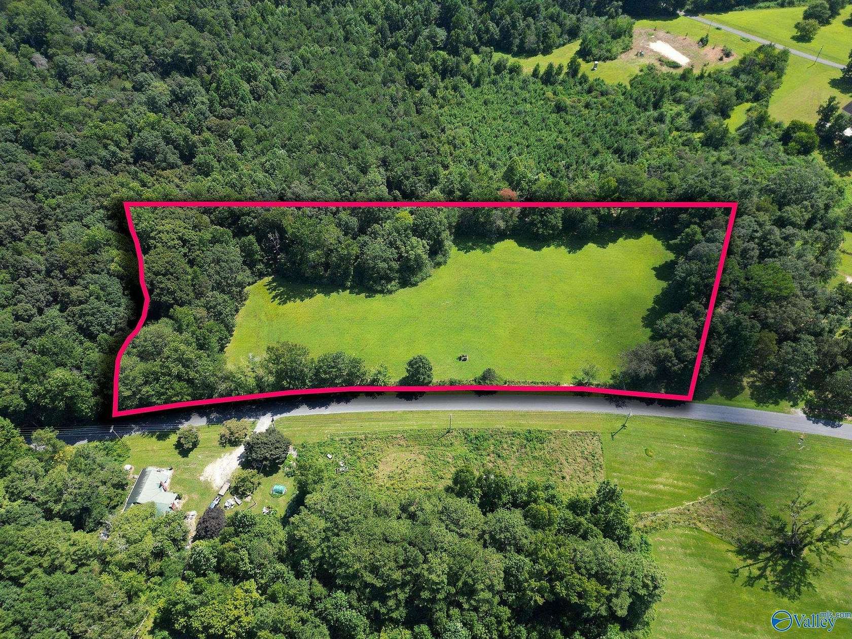 4.4 Acres of Residential Land for Sale in Henagar, Alabama