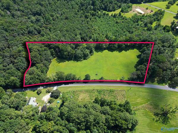 4.4 Acres of Residential Land for Sale in Henagar, Alabama