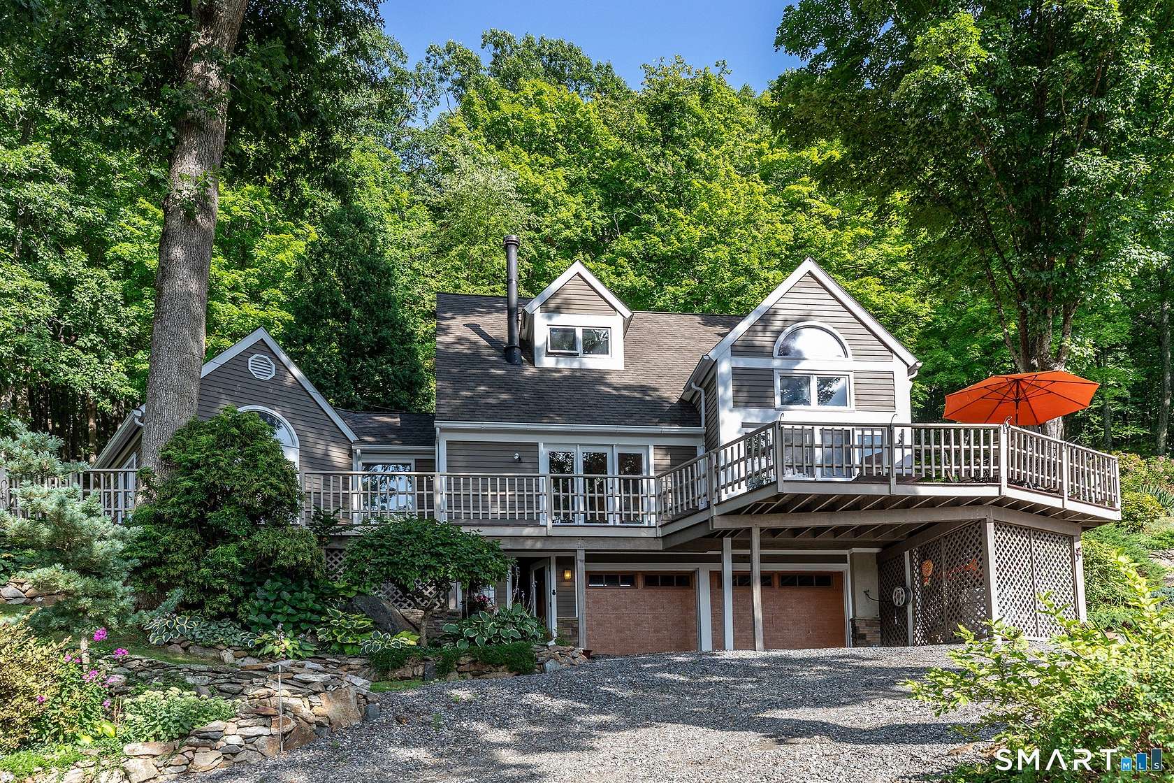 29 Acres of Recreational Land with Home for Sale in Kent, Connecticut