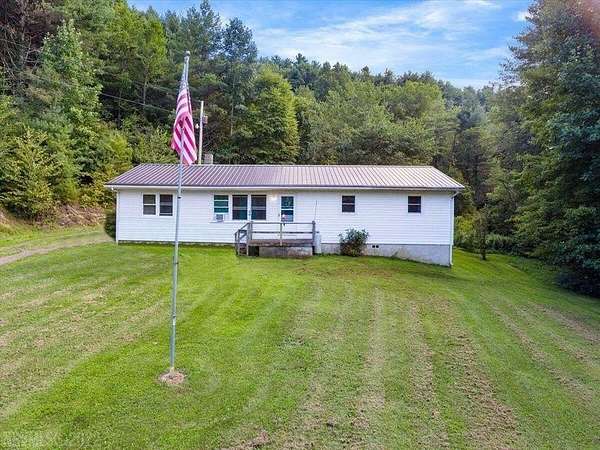 4 Acres of Land with Home for Sale in Willis, Virginia