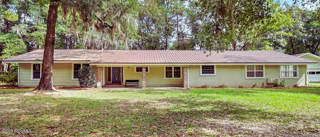 6 Acres of Land with Home for Sale in Jesup, Georgia