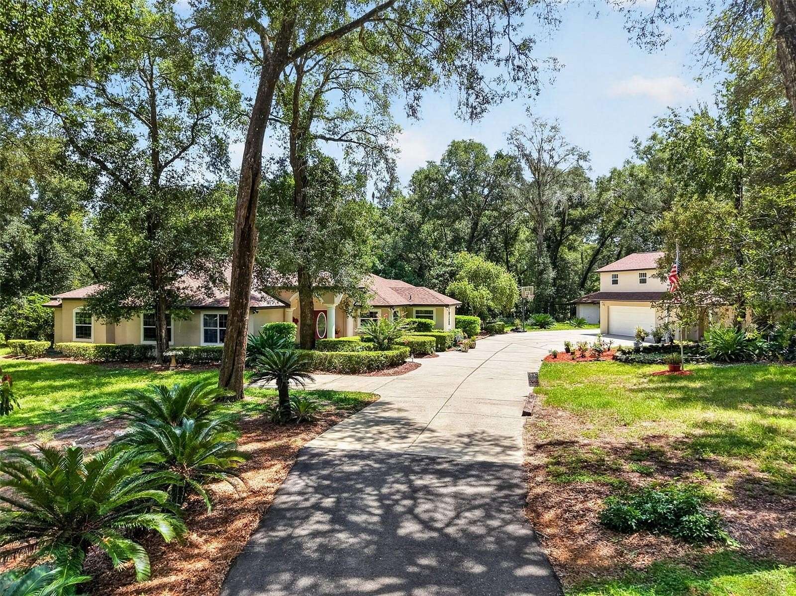 2.3 Acres of Land with Home for Sale in Eustis, Florida