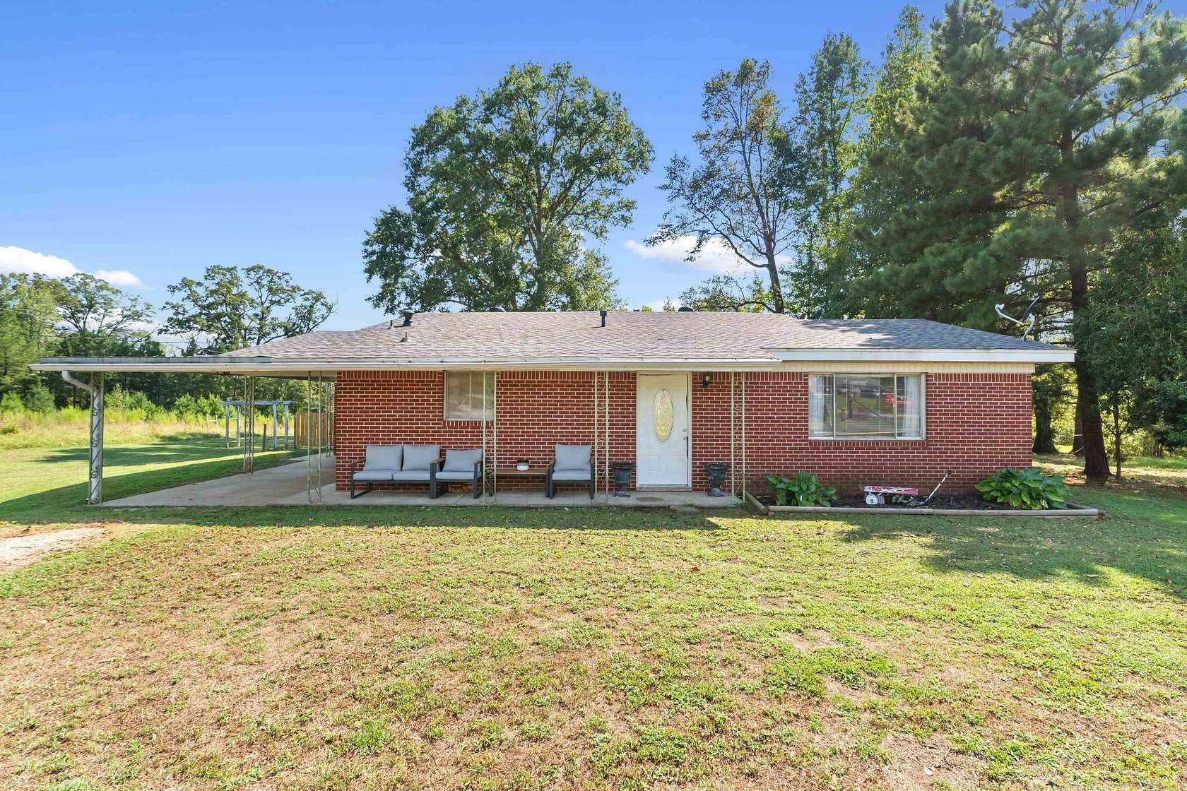 8.45 Acres of Land with Home for Sale in Malvern, Arkansas