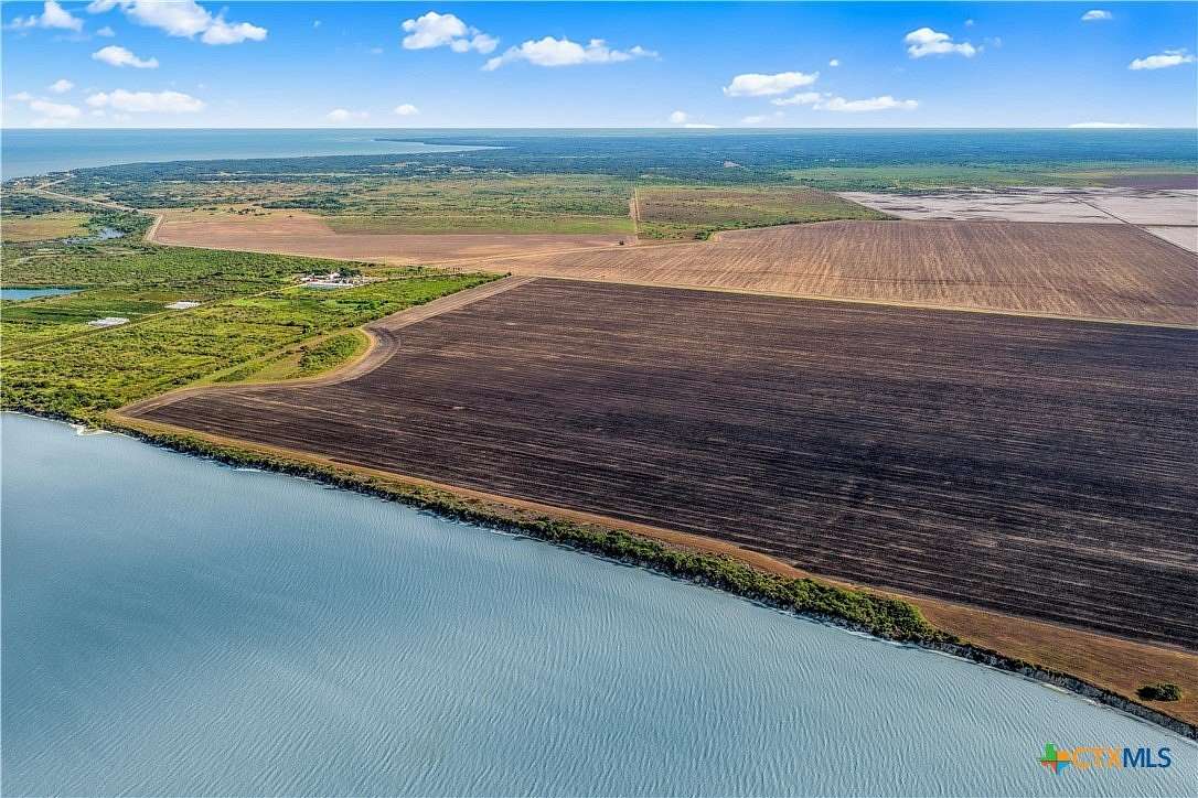 169 Acres of Land for Sale in Austwell, Texas