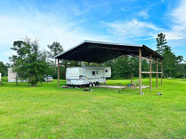 1.63 Acres of Residential Land for Sale in Wewahitchka, Florida