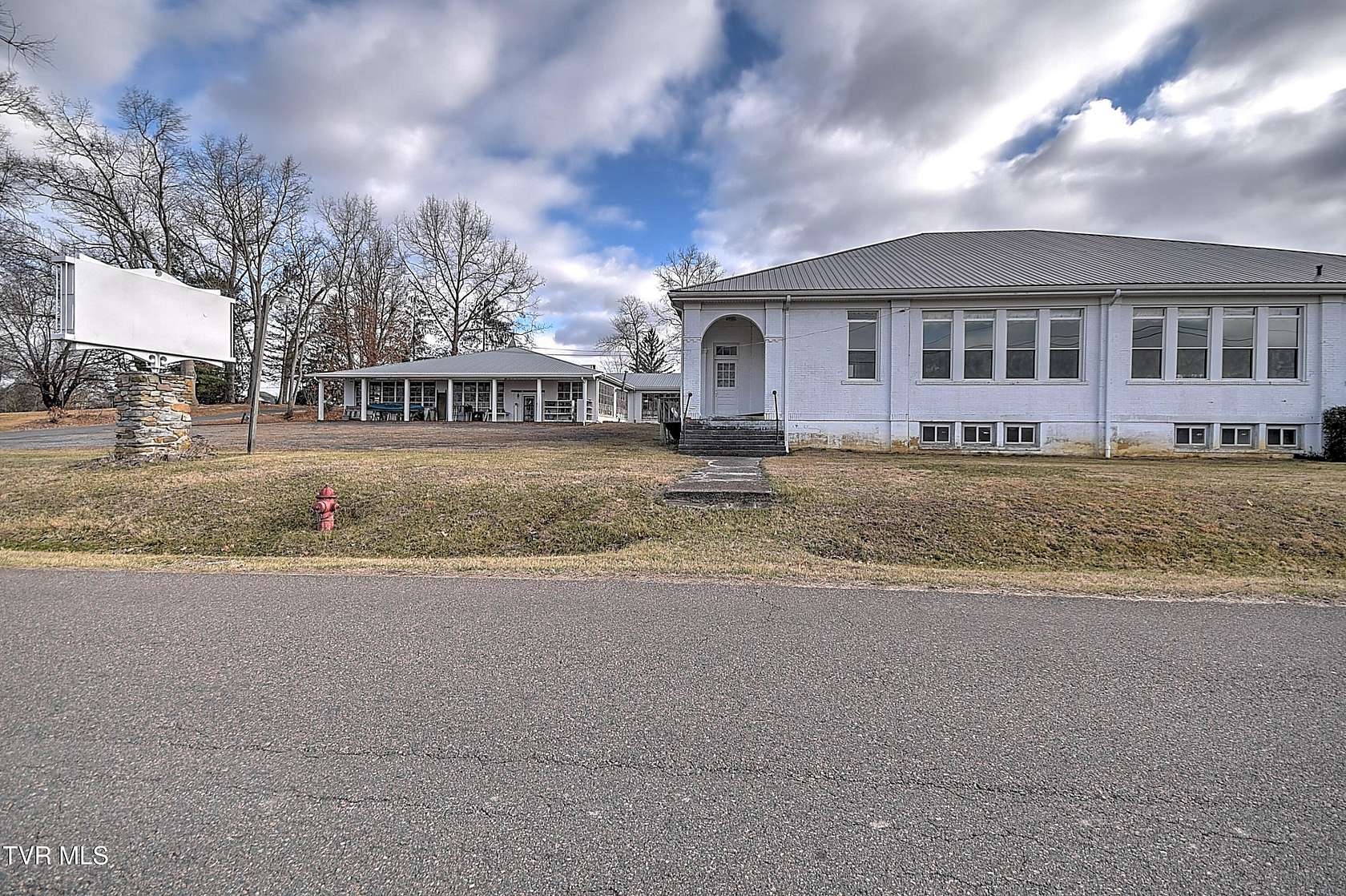 2 Acres of Land with Home for Sale in Abingdon, Virginia