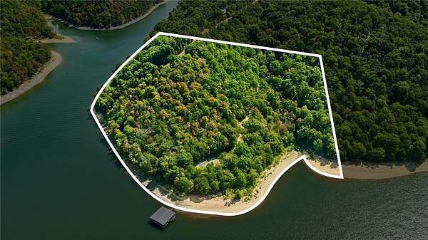 10 Acres of Residential Land for Sale in Rogers, Arkansas